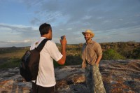 /album/galeria-de-fotos-sobre-nos-djair-fialho/a770-502-1entrevistando-o-djair-no-lajedo-sitio-bravo-na-regiao-de-cabaceiras-pb-nikon-10042-jpg/